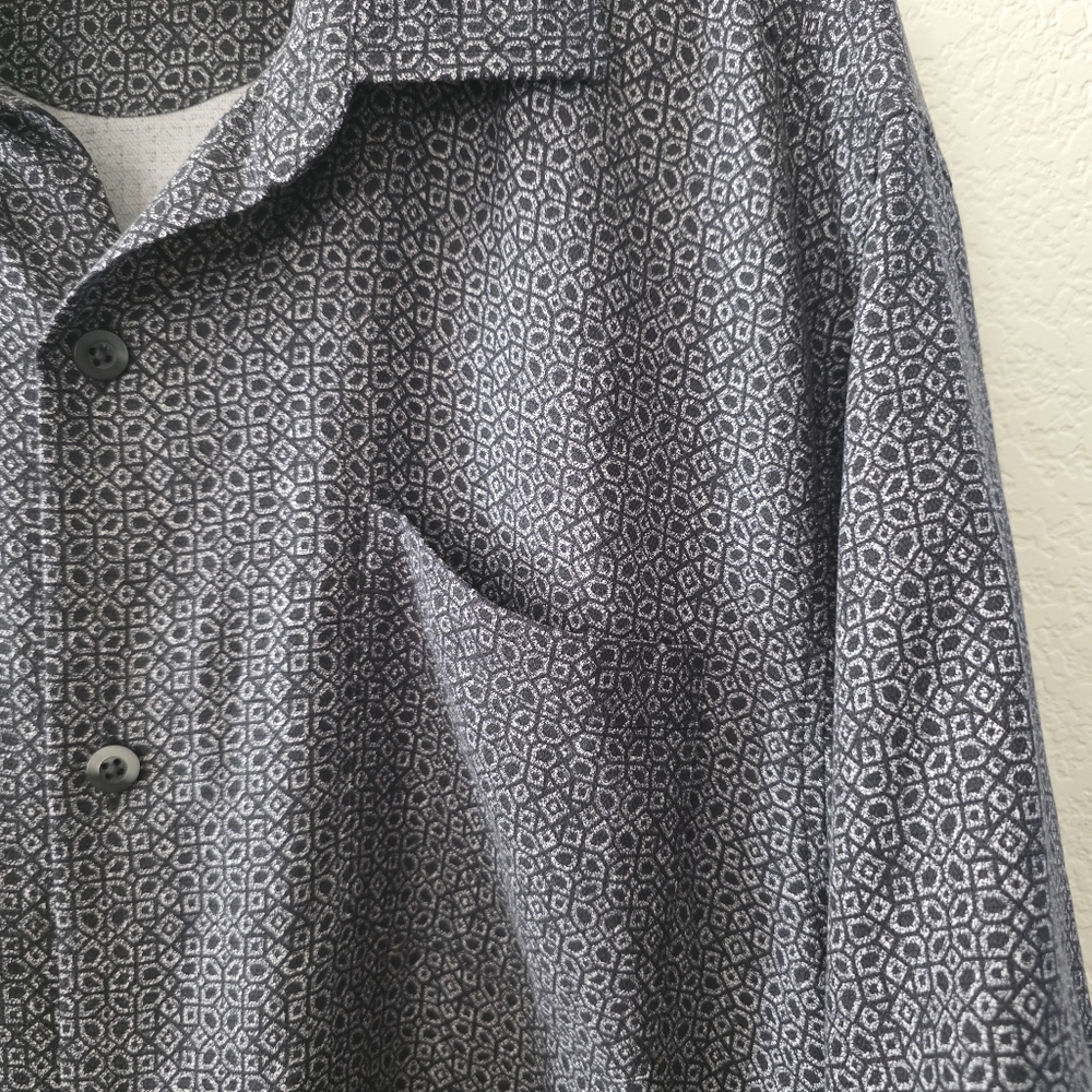 Tommy Bahama Silk Button Down Shirt Black Patterned XL - Picture 5 of 13